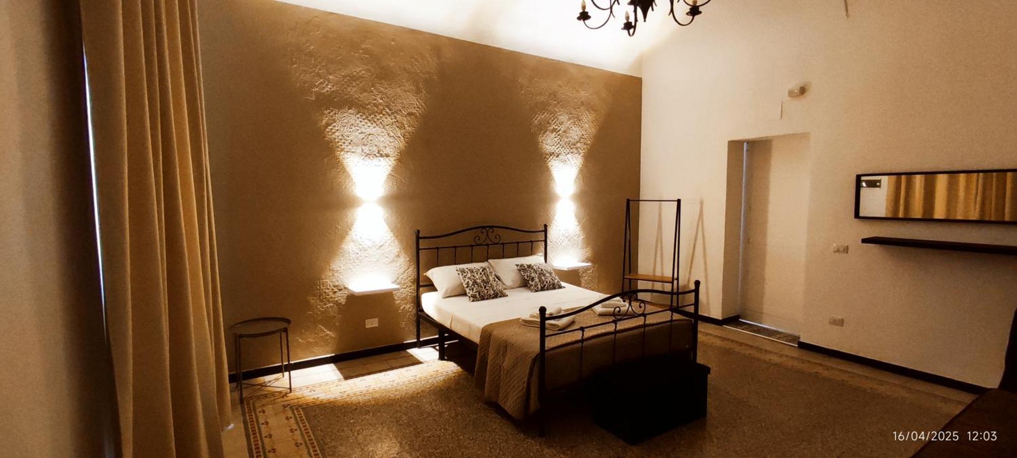 Demasiantval House * Palermo