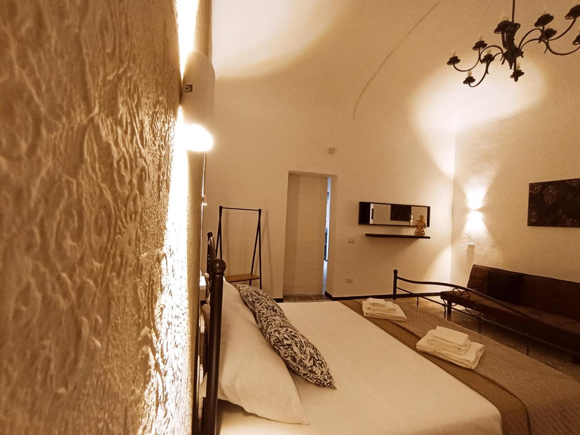 Demasiantval House * Palermo
