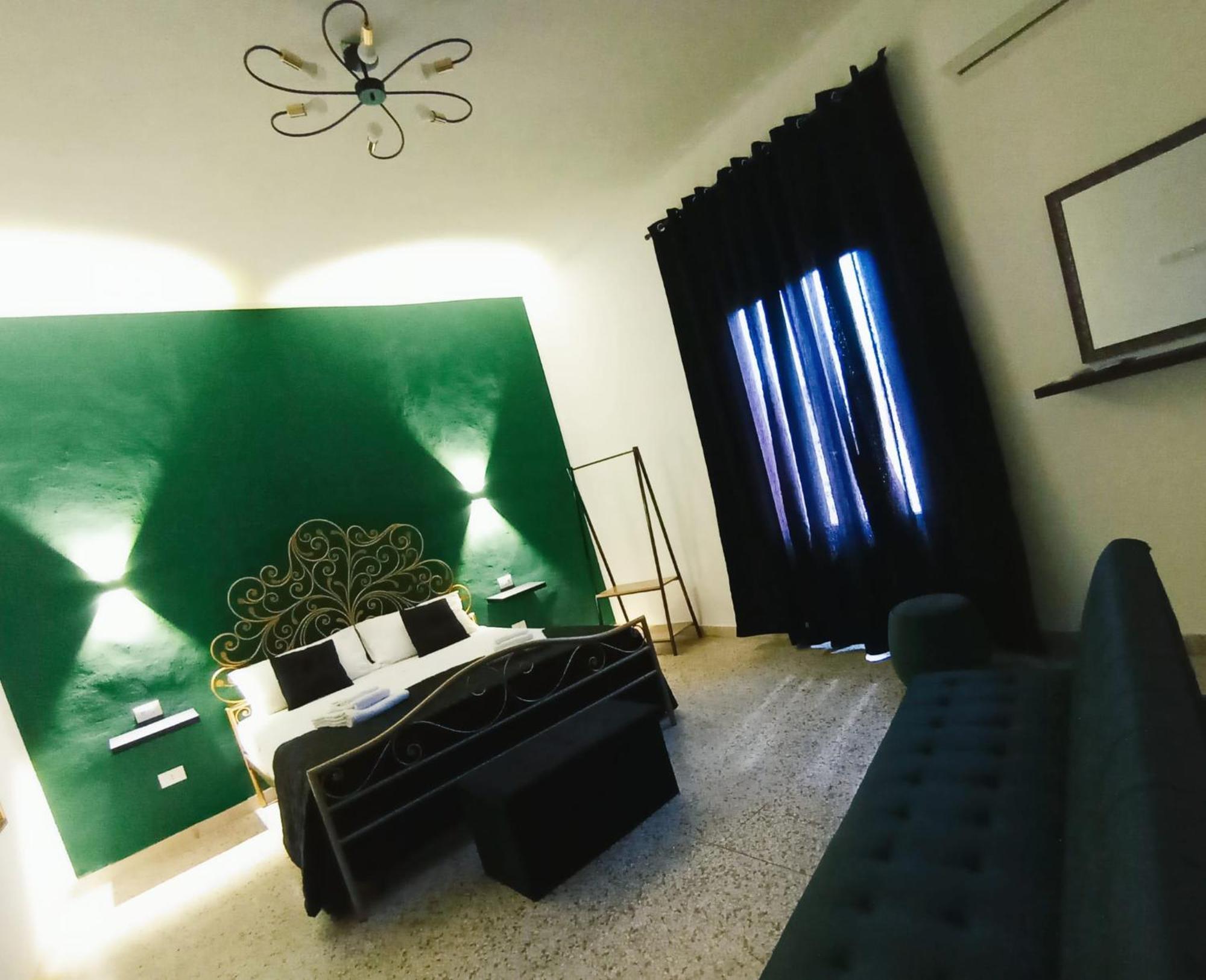 Apartment Demasiantval House